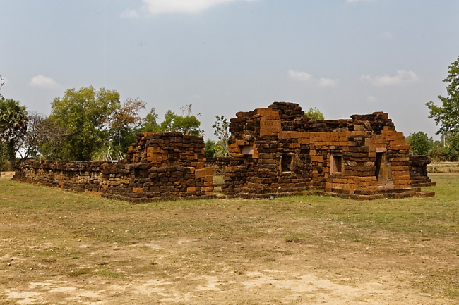 Prasat Ban Chang Pi-020